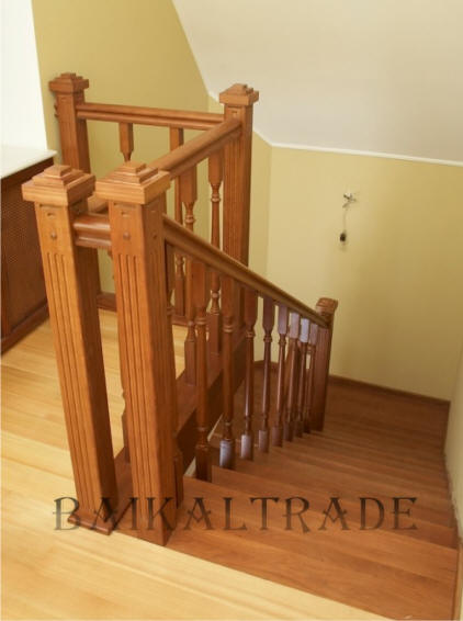 лестница из дерева